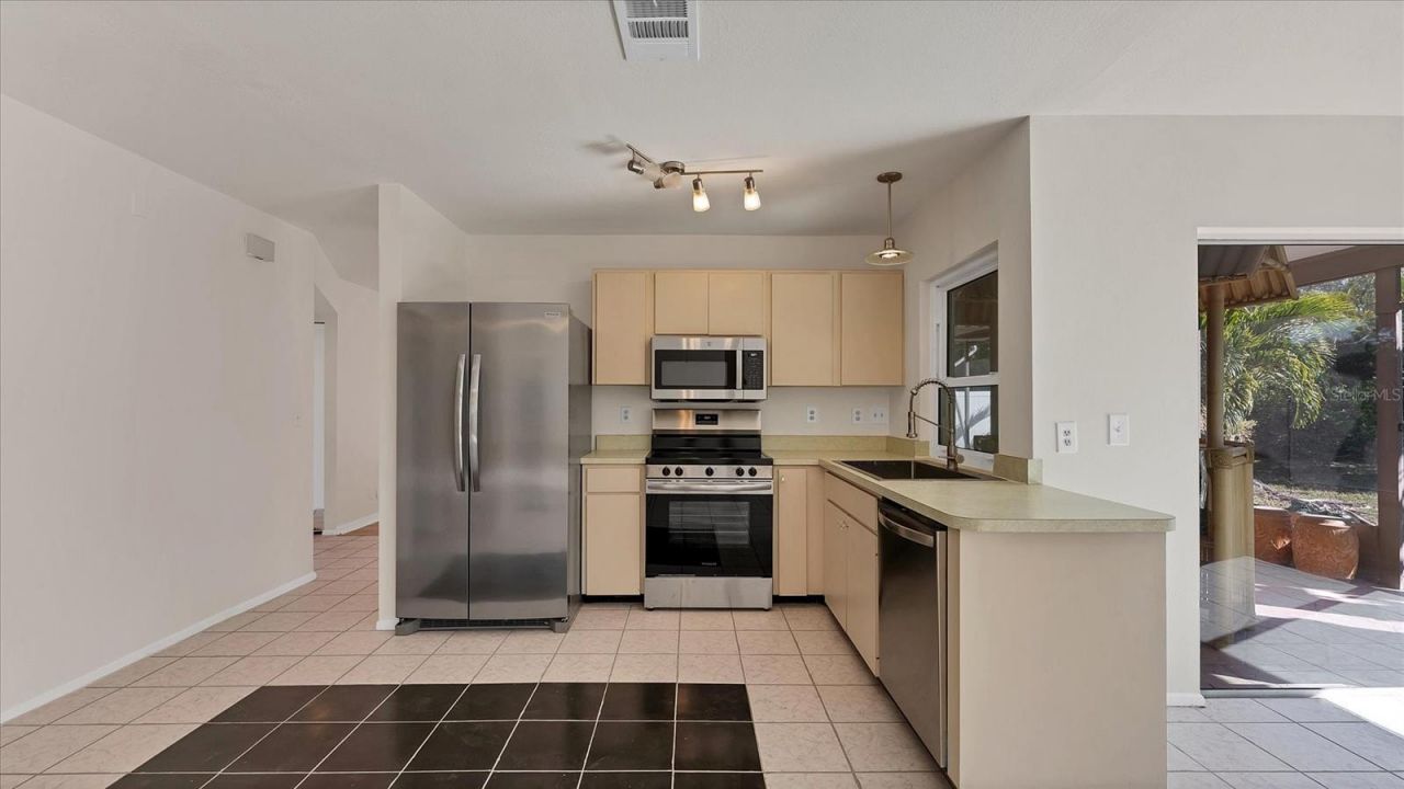 1413 63rd Street W, Bradenton, FL 34209 Photo