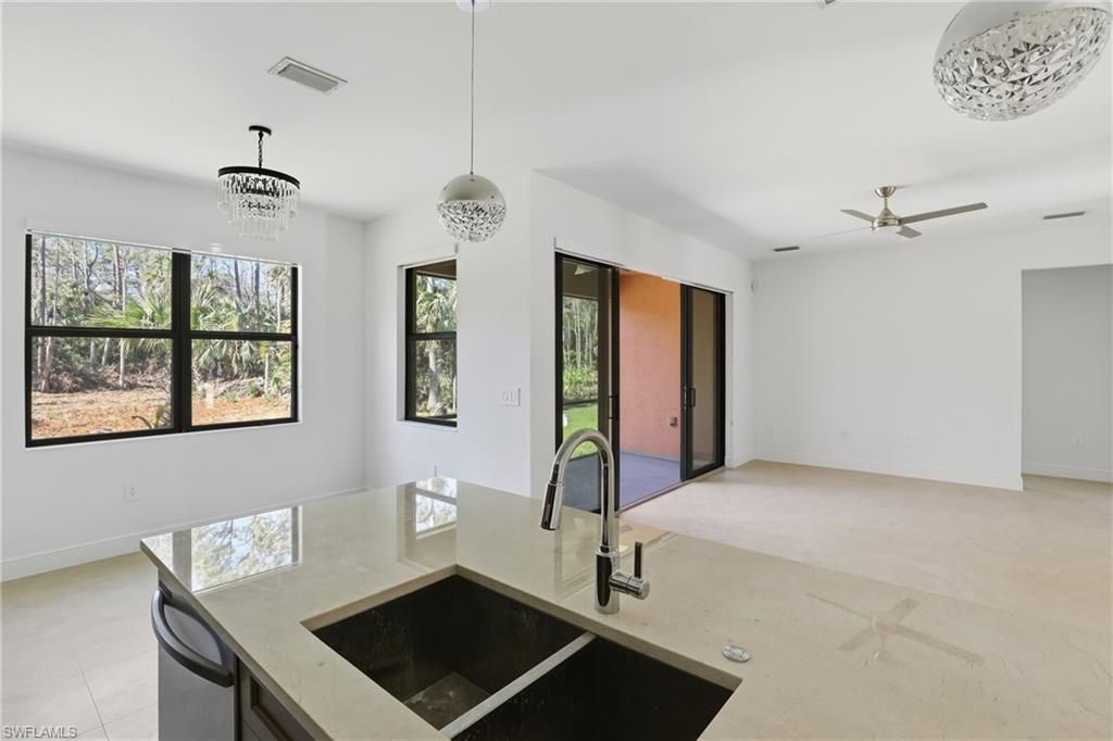 2167 Della Dr, Naples, FL 34117 Photo