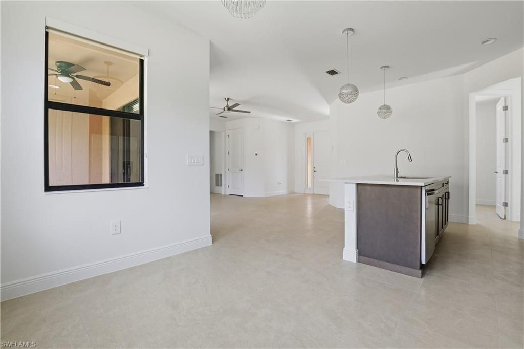 2167 Della Dr, Naples, FL 34117 Photo