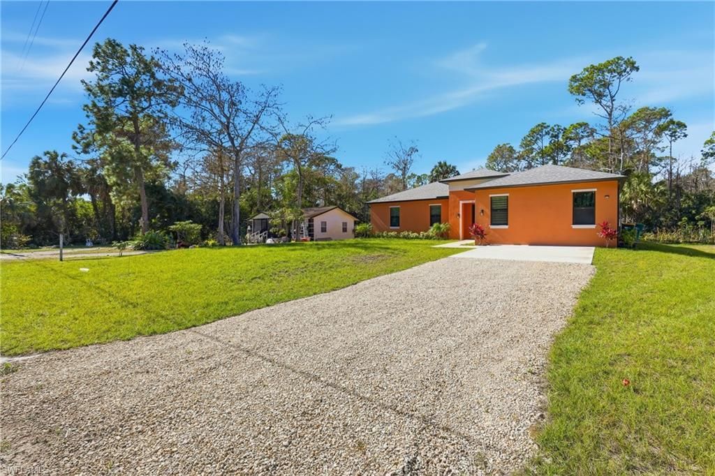 2167 Della Dr, Naples, FL 34117 Photo