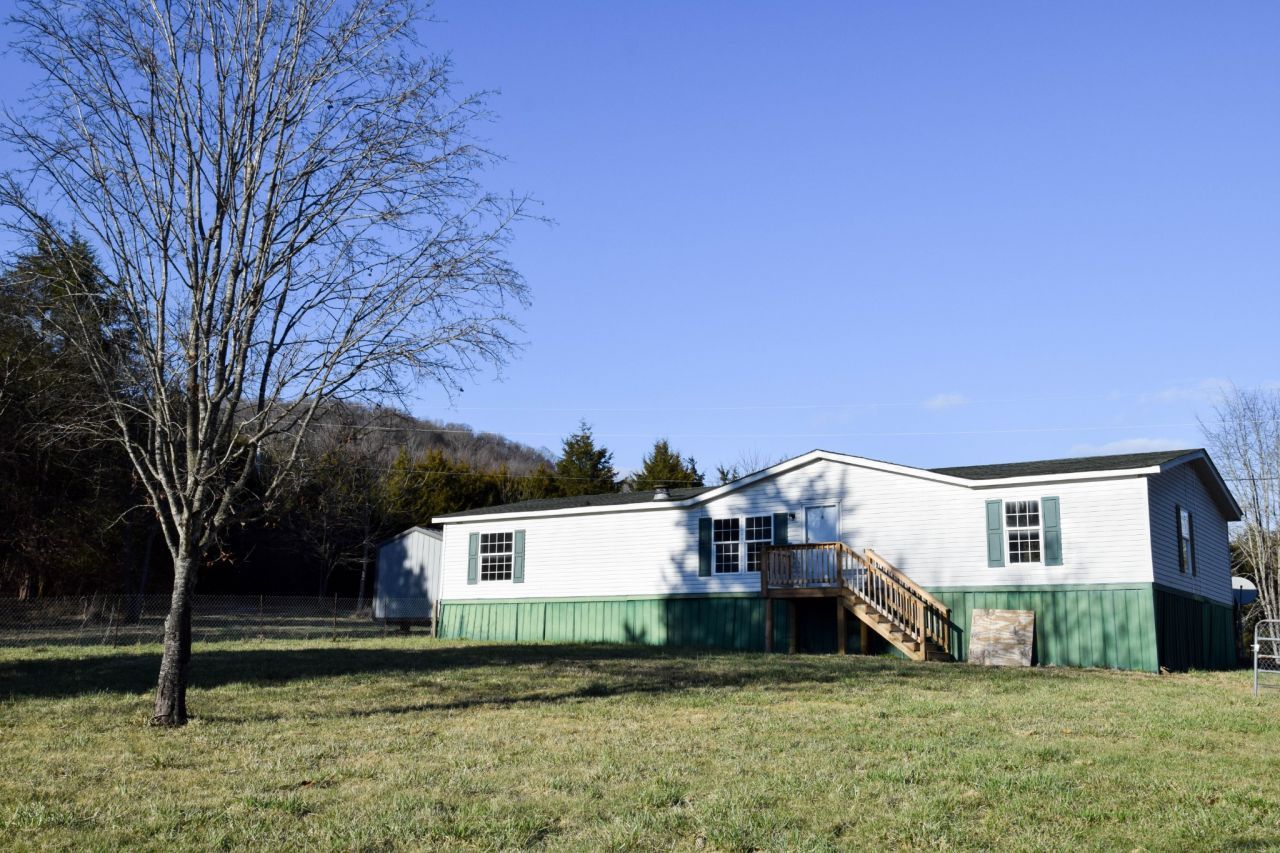 635 Celsor Rd, Hartsville, TN 37074 Main Photo