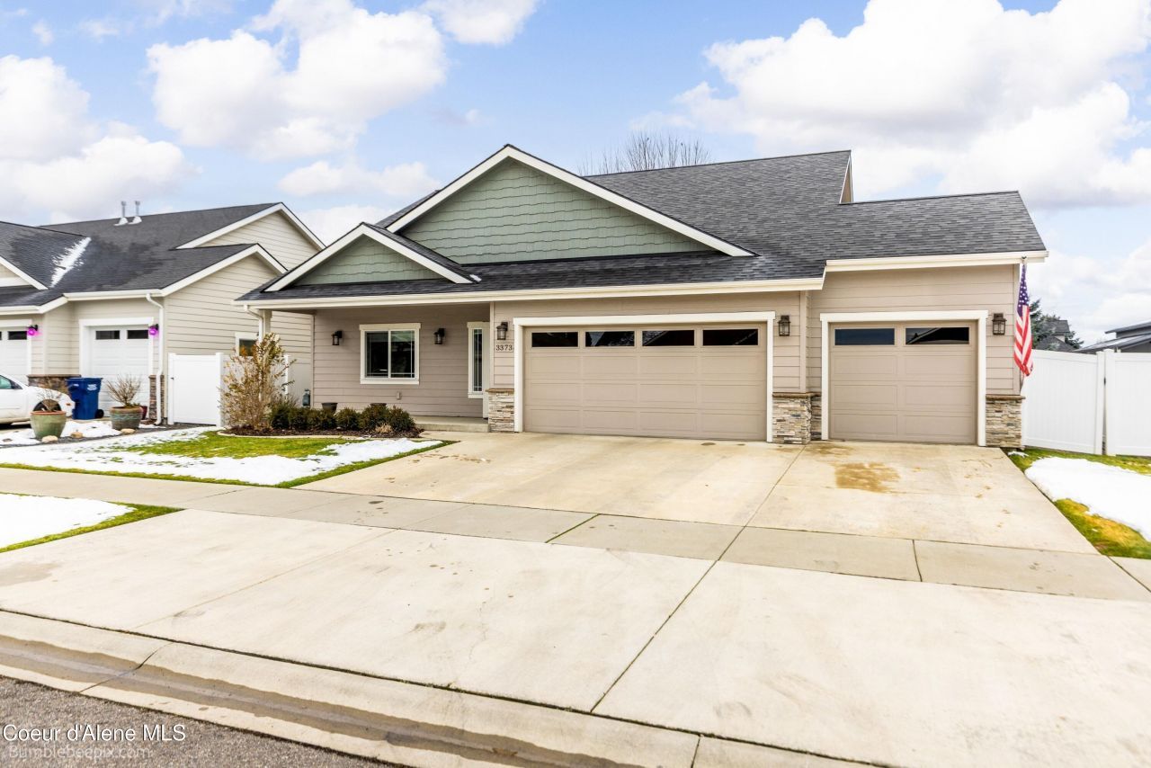 3373 N Coleman St, Post Falls, ID 83854 Main Photo