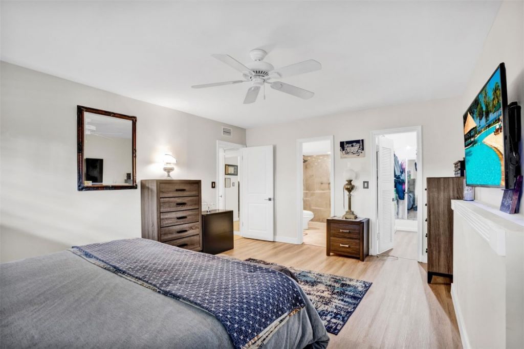 351 NE 19th Pl, Unit 203K, Wilton Manors, FL 33305 Photo