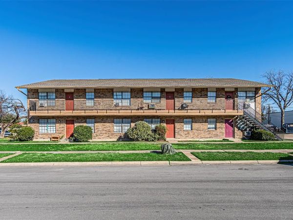 104 S 11th Street, Garland, TX 75040