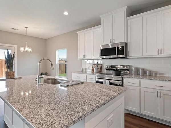 434 Cirrus Circle, Muenster, TX 76252