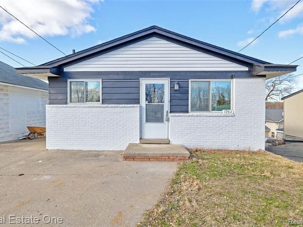 1982 S Ortonville Road, Brandon Twp, MI 48462