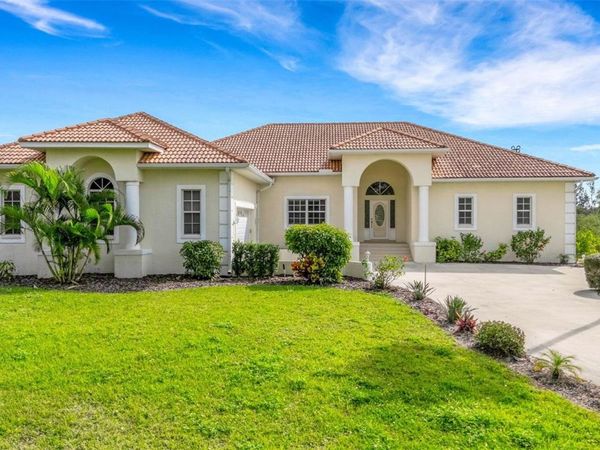 102 BRENDA LANE, NOKOMIS, FL 34275