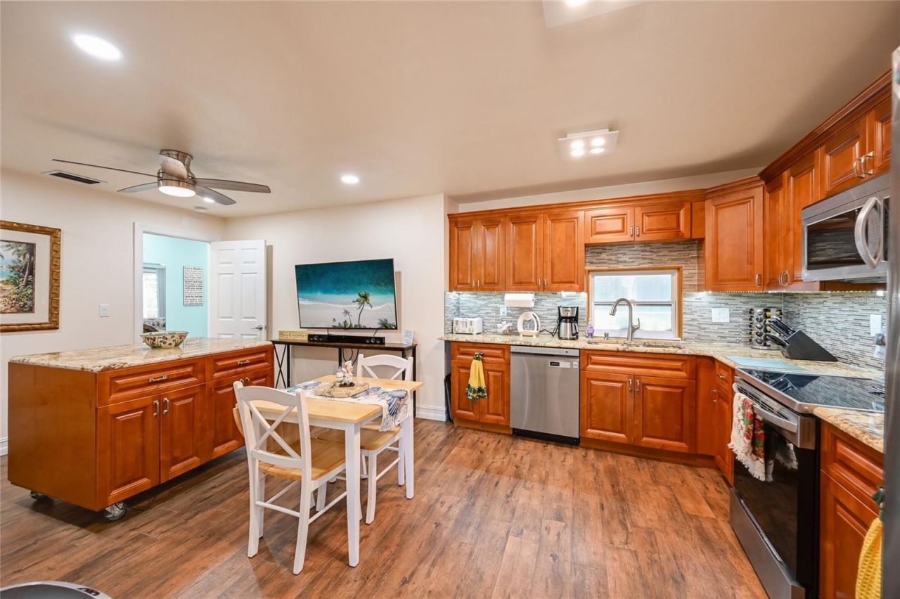 4240 Perth Court, North Fort Myers, FL 33903 Photo