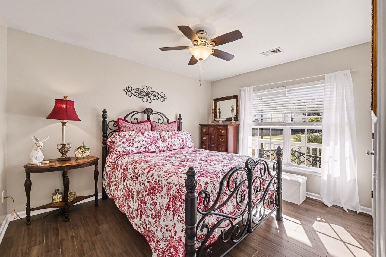 1106 Flyway Road Photo 18