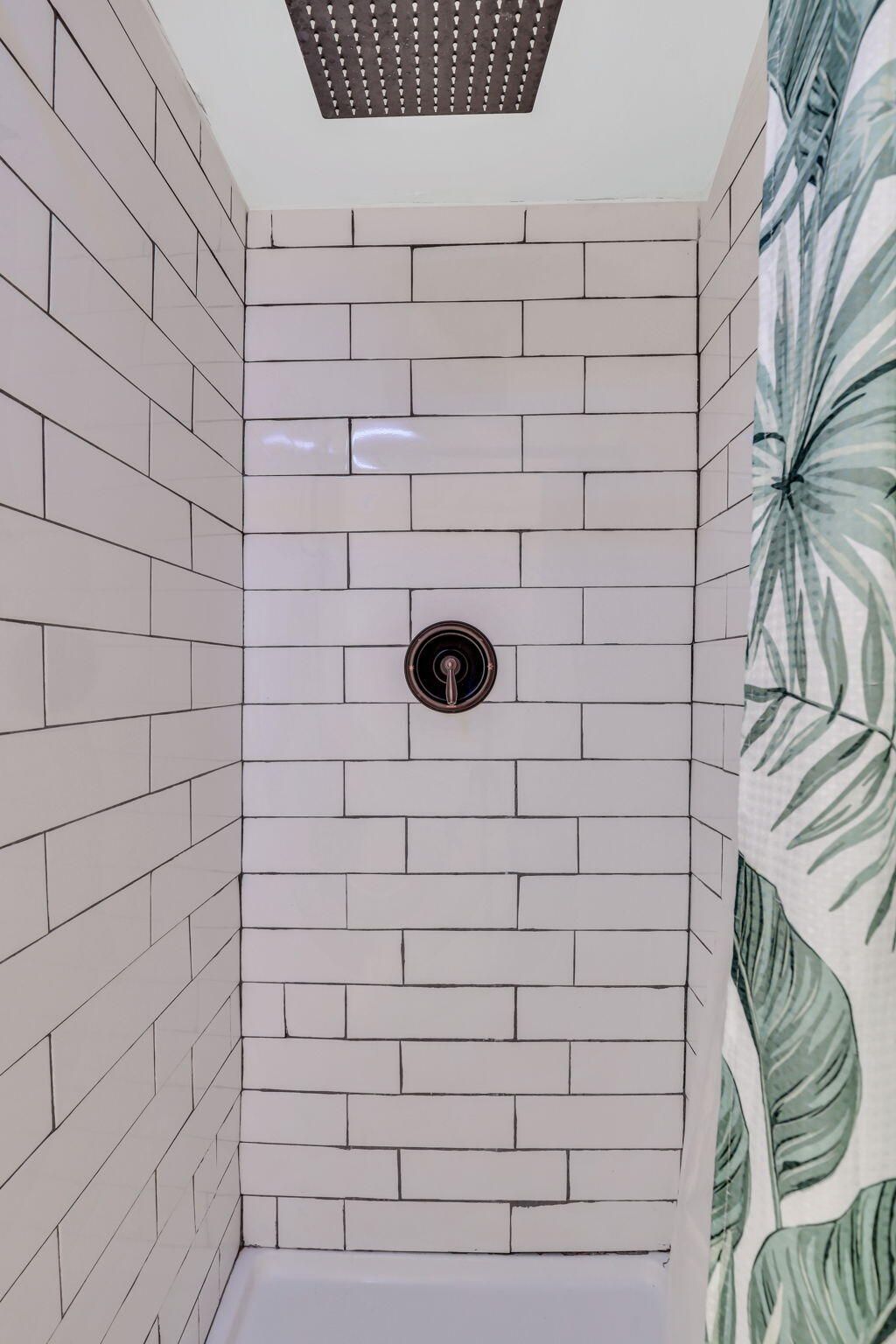 5006 Durant Avenue Photo 12