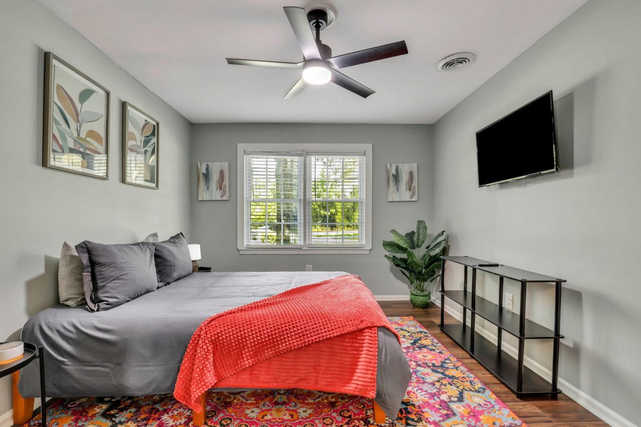 5006 Durant Avenue Photo 20