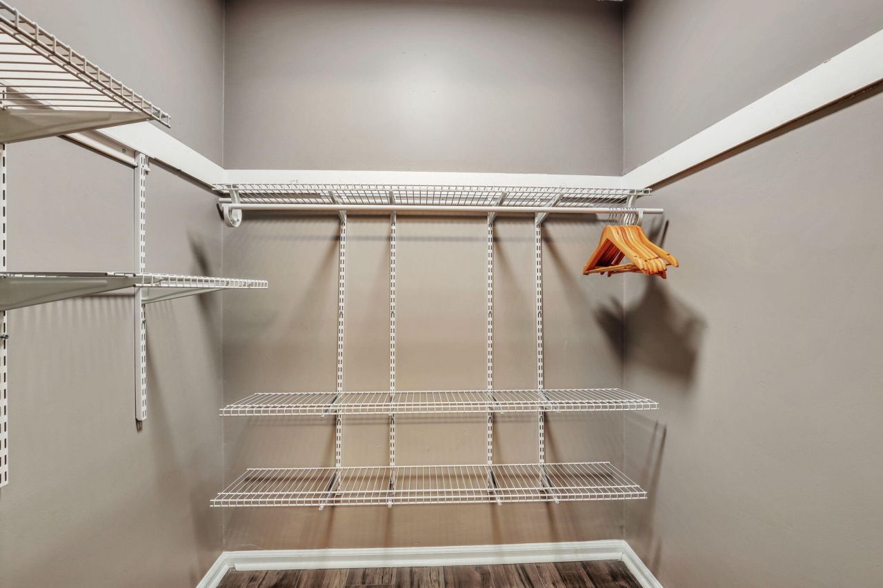 5006 Durant Avenue Photo 22