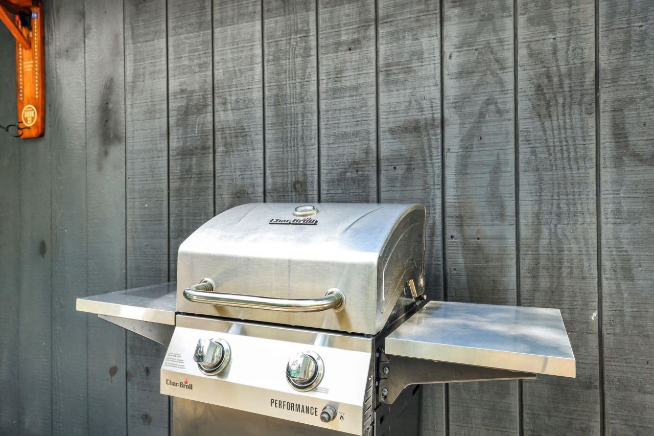 5006 Durant Avenue Photo 24