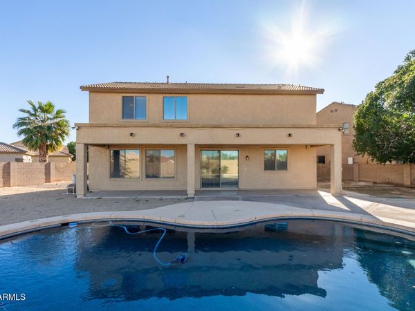 1636 N WILBUR, Mesa, AZ 85201