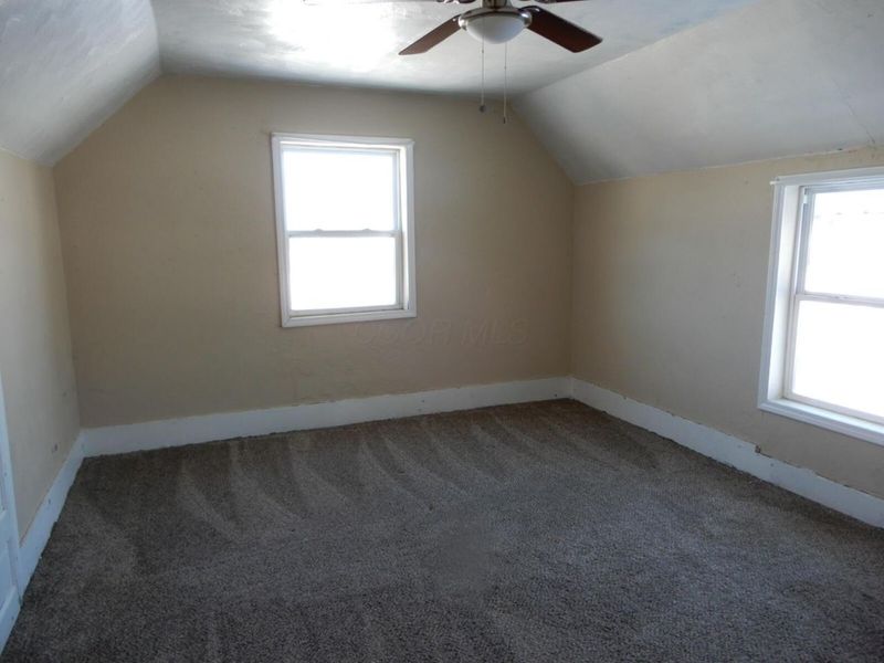 68 E Whitney Avenue, Shelby, OH 44875 Photo 10