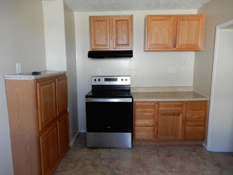 68 E Whitney Avenue, Shelby, OH 44875 Photo 2