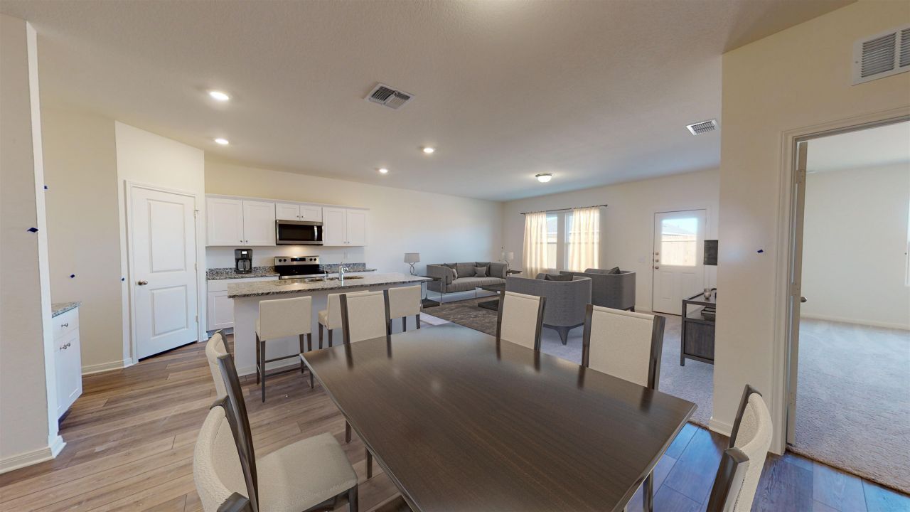 472 Castillo Dr. Photo 12