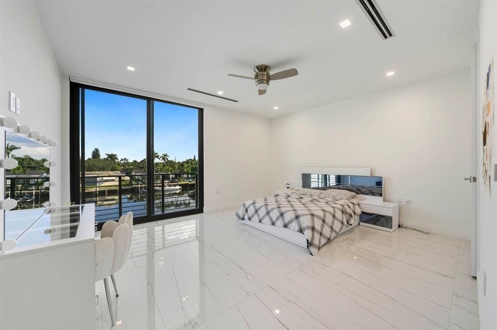 2581 NE 50th Street, Lighthouse Point, FL 33064 Photo