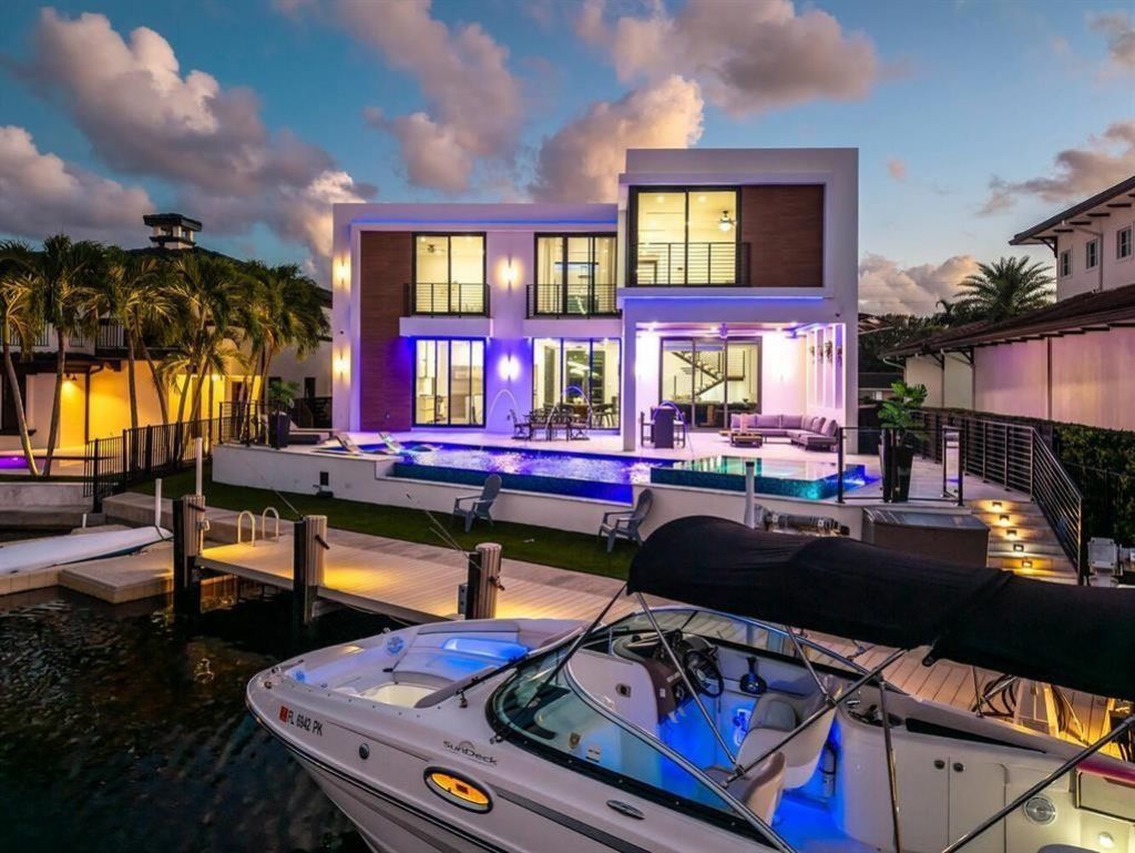 2581 NE 50th Street, Lighthouse Point, FL 33064 Photo