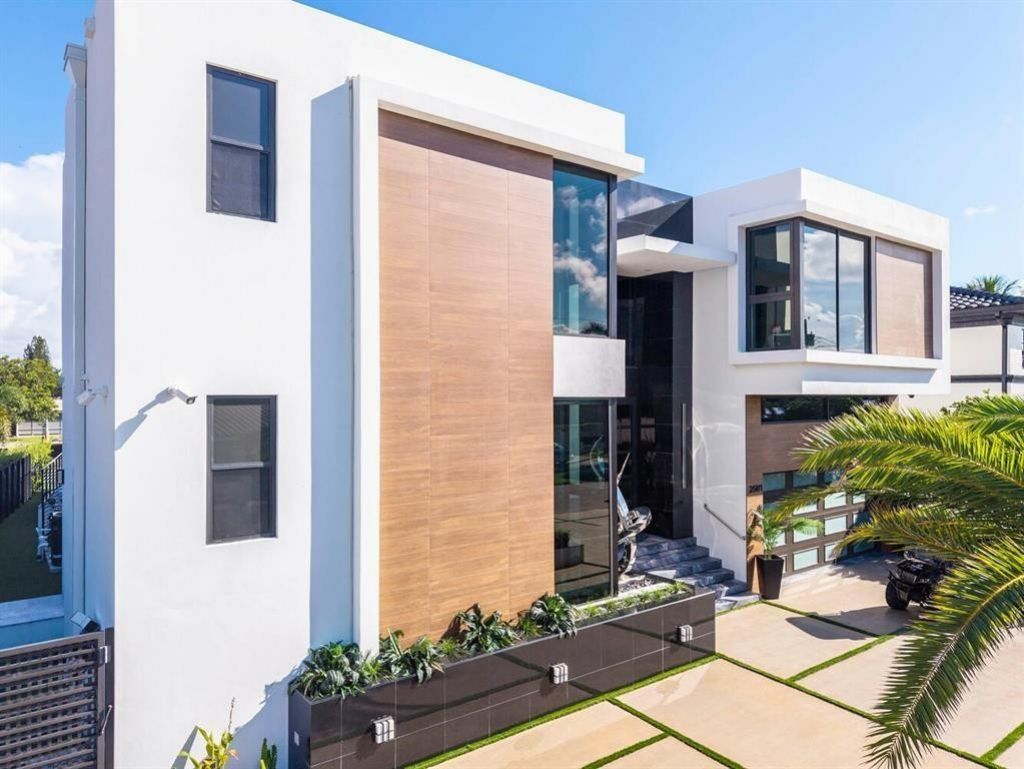 2581 NE 50th Street, Lighthouse Point, FL 33064 Photo