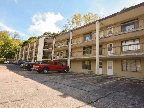 540 Northern Hills Drive NE, Rochester, MN 55906