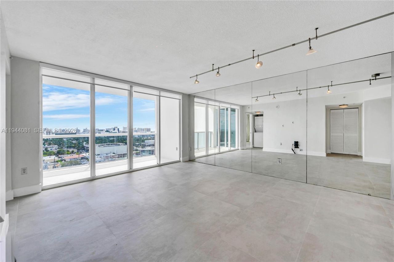 1800 Sunset Harbour Dr, Unit 1815, Miami Beach, FL 33139 Photo