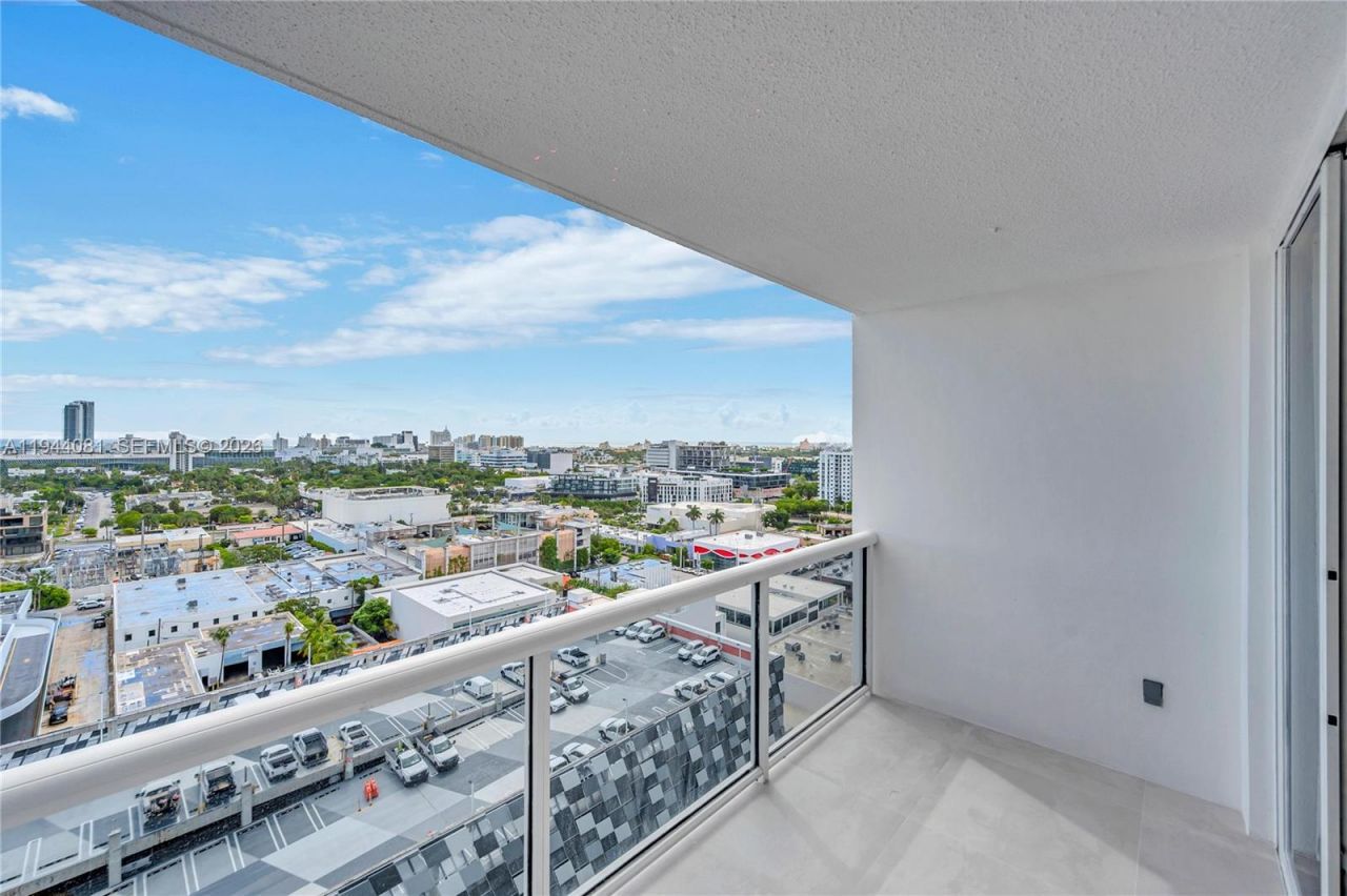 1800 Sunset Harbour Dr, Unit 1815, Miami Beach, FL 33139 Photo