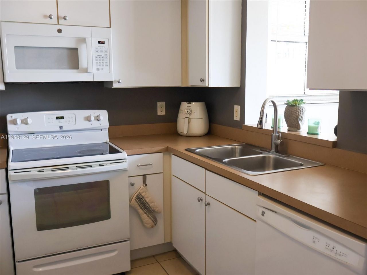 1250 S Miami Ave, Unit 801, Miami, FL 33130 Photo