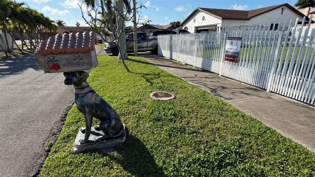 12285 SW 257th Ter, Homestead, FL 33032 Photo