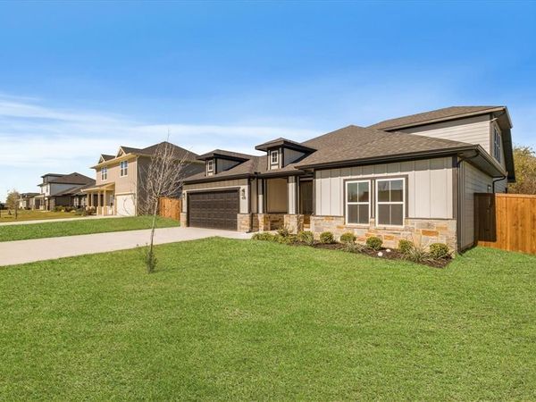 428 Cirrus Circle, Muenster, TX 76252