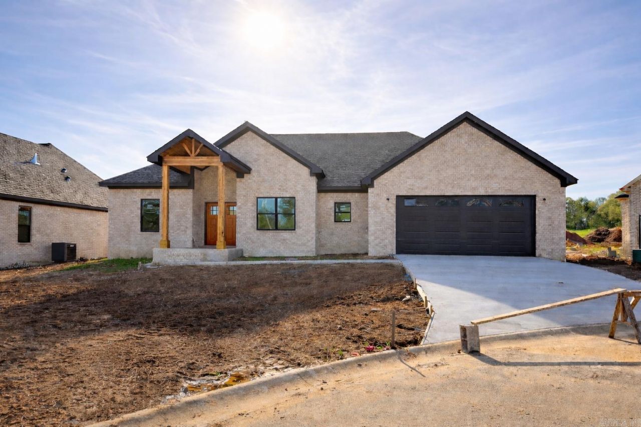 20 Albion Court Court Cabot, AR 72023