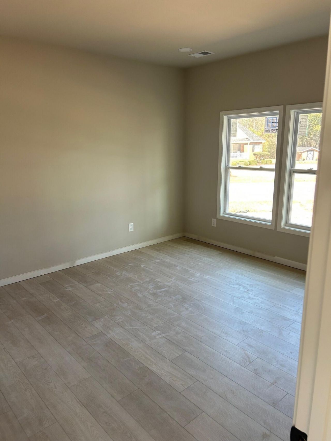 2956 Kirkland Street Photo 6