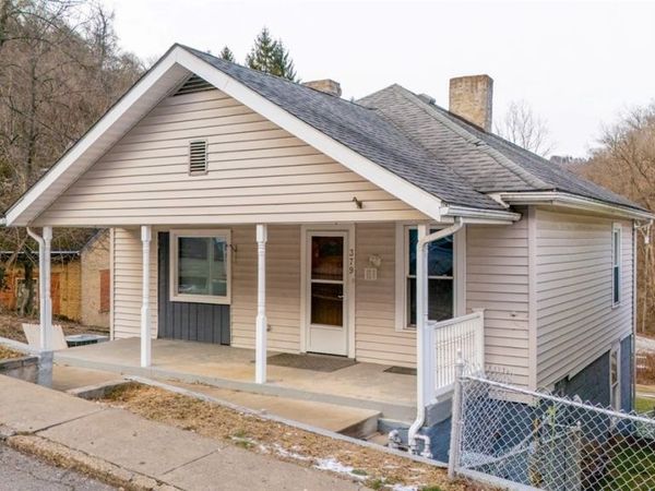 379 Rosser Avenue, Bellaire, OH 43906