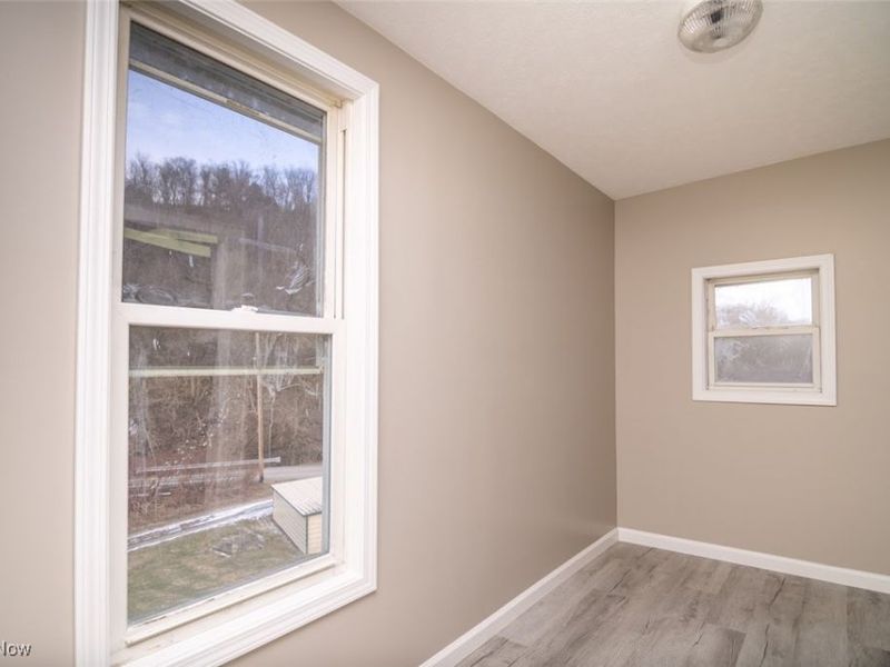 379 Rosser Avenue, Bellaire, OH 43906 Photo 17