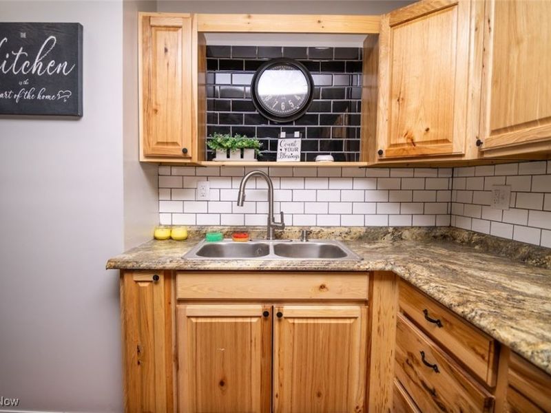 379 Rosser Avenue, Bellaire, OH 43906 Photo 4