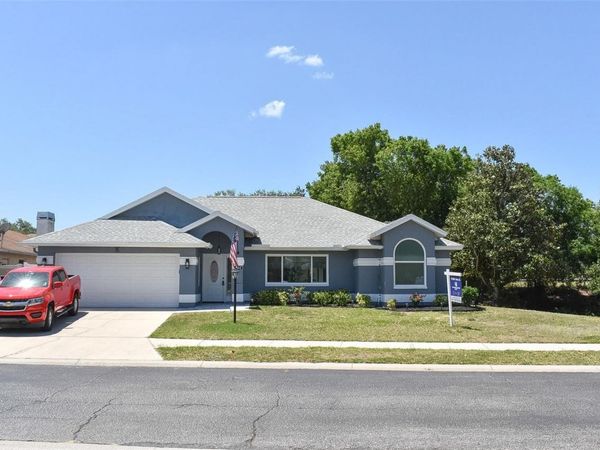 2304 SEATTLE SLEW DRIVE, SARASOTA, FL 34240