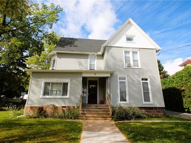 12 North Main Street, Holley, NY 14470