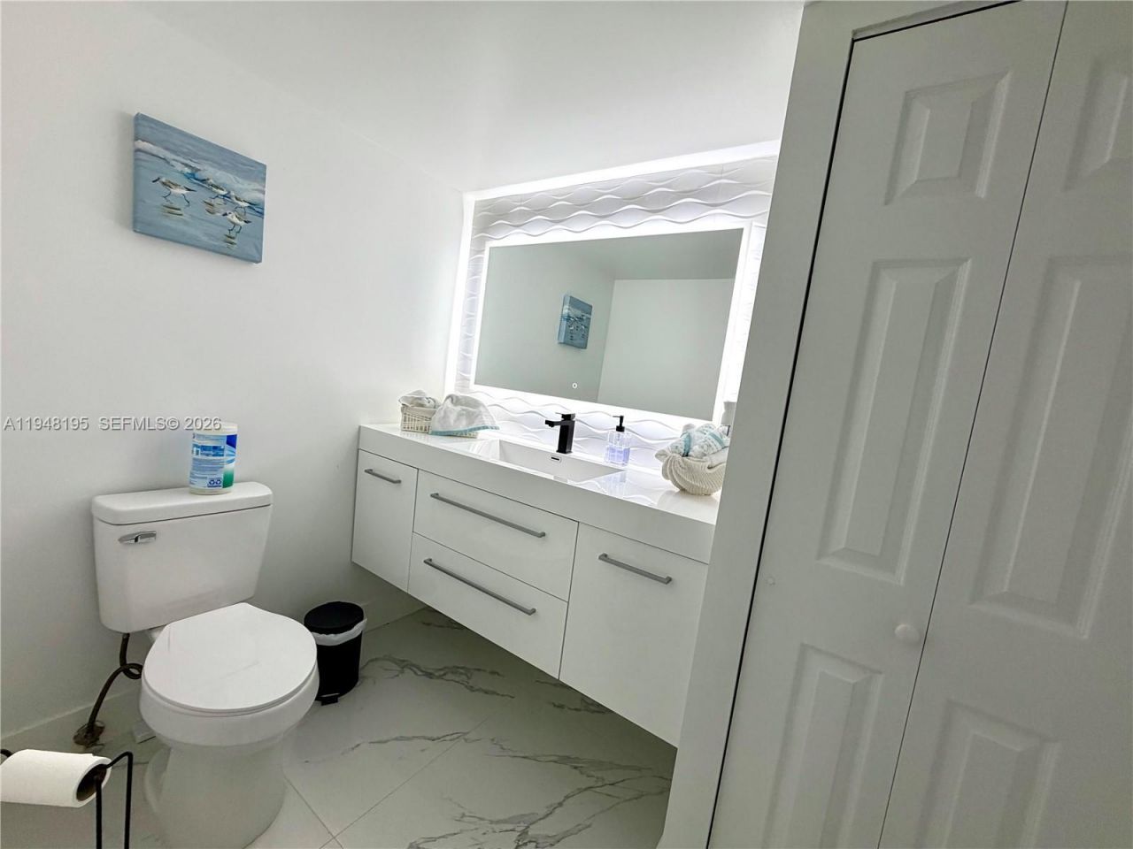 1920 S Ocean Dr, Unit 5A, Hallandale Beach, FL 33009 Photo