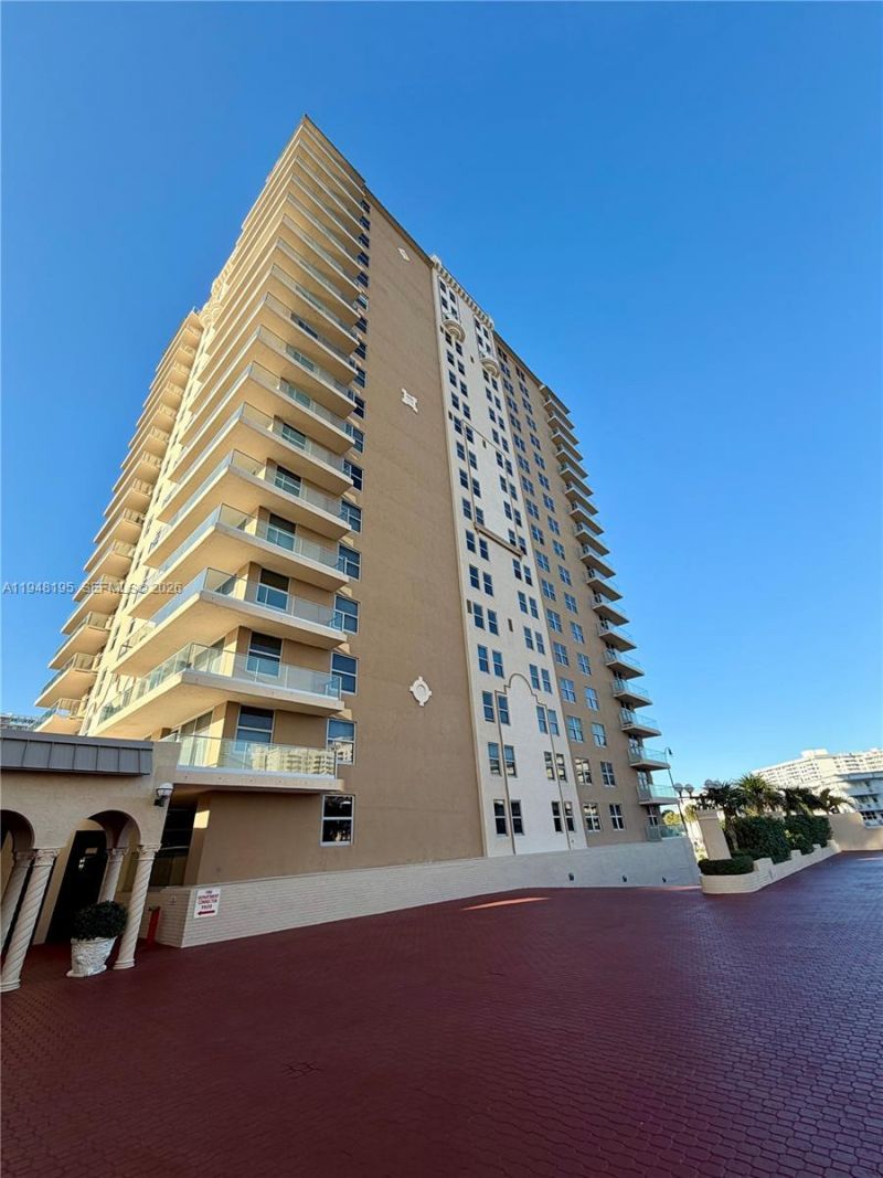 1920 S Ocean Dr, Unit 5A, Hallandale Beach, FL 33009 Photo