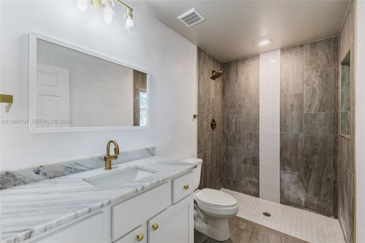 2403/2405 Maple Ave, Fort Myers, FL 33901 Photo