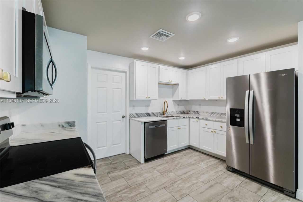 2403/2405 Maple Ave, Fort Myers, FL 33901 Photo