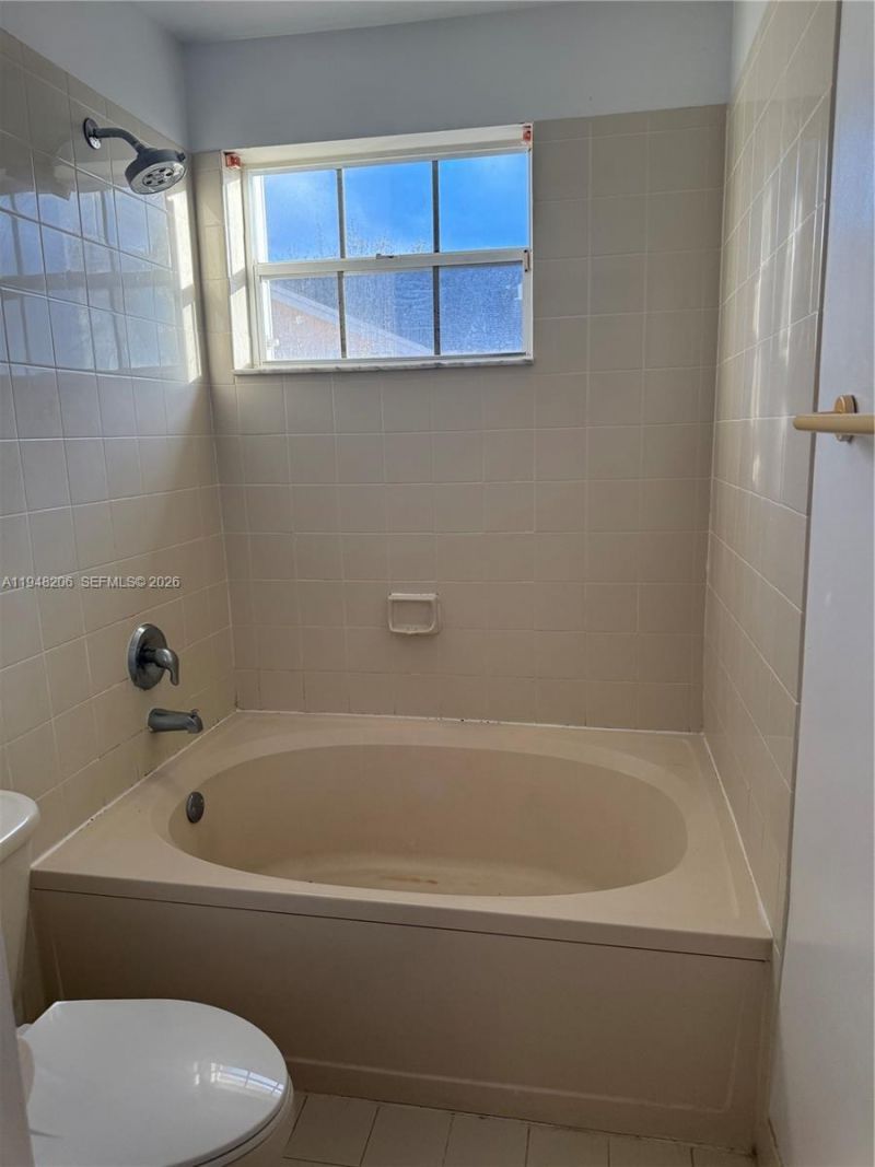 11864 SW 99th St, Miami, FL 33186 Photo