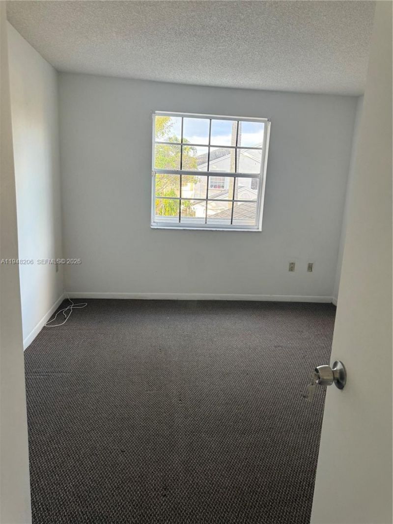 11864 SW 99th St, Miami, FL 33186 Photo