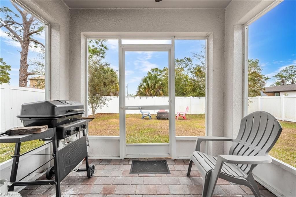 5014 Dania Cir, Labelle, FL 33935 Photo