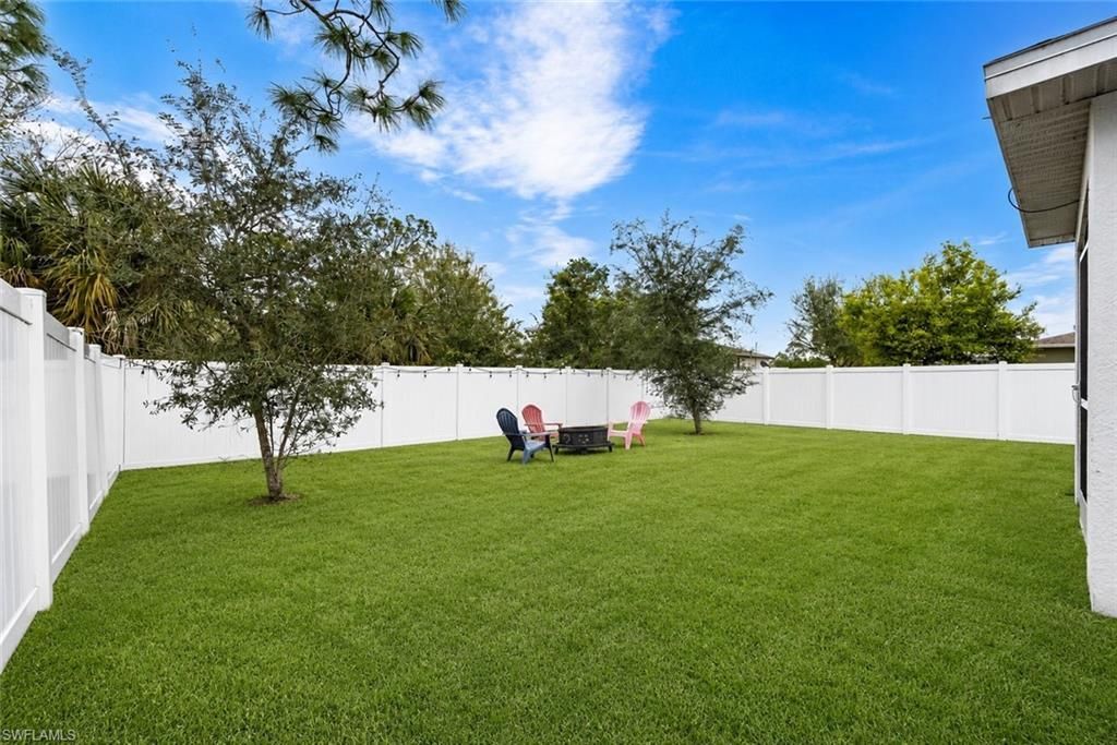 5014 Dania Cir, Labelle, FL 33935 Photo