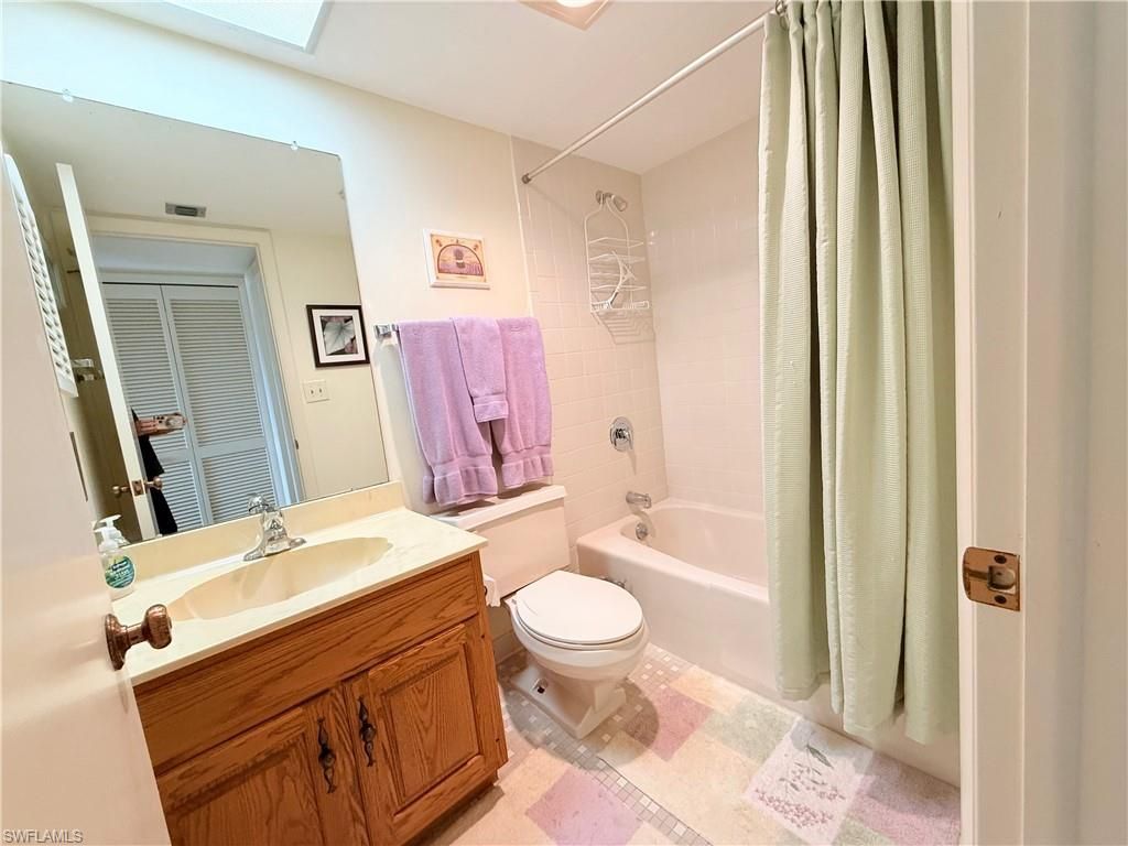 15 Bluebill Ave, Unit 206, Naples, FL 34108 Photo