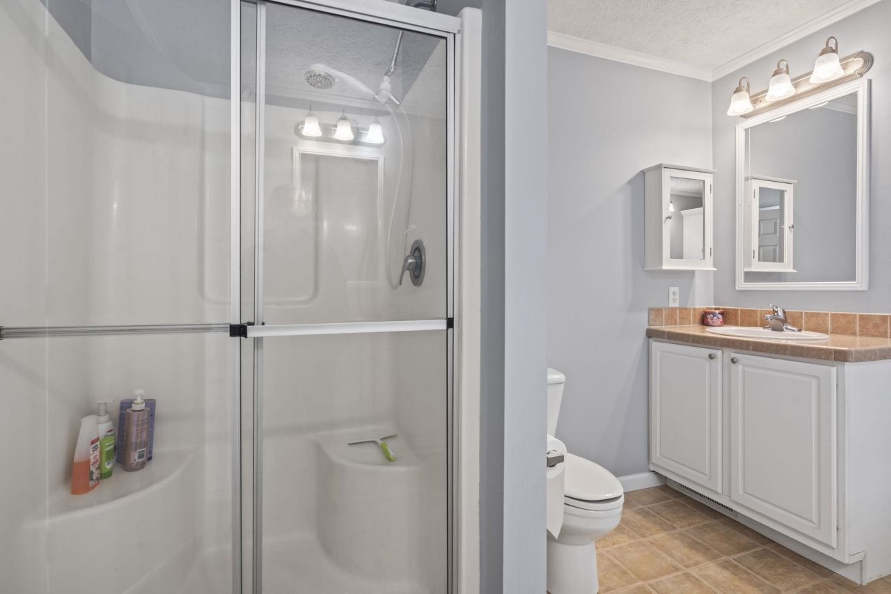 5713 Leonard Loop Photo 16