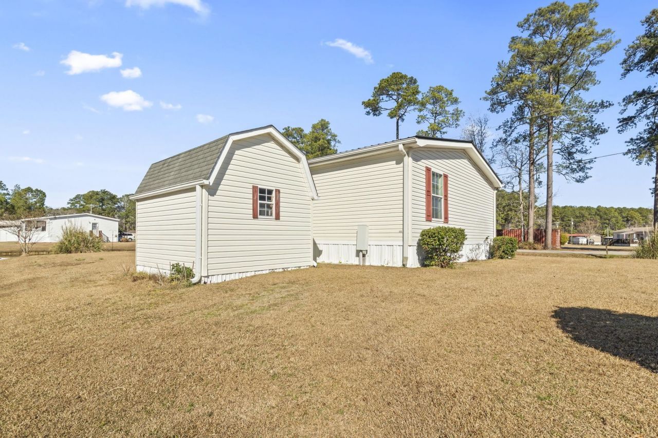 5713 Leonard Loop Photo 32