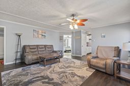 5713 Leonard Loop photo 4