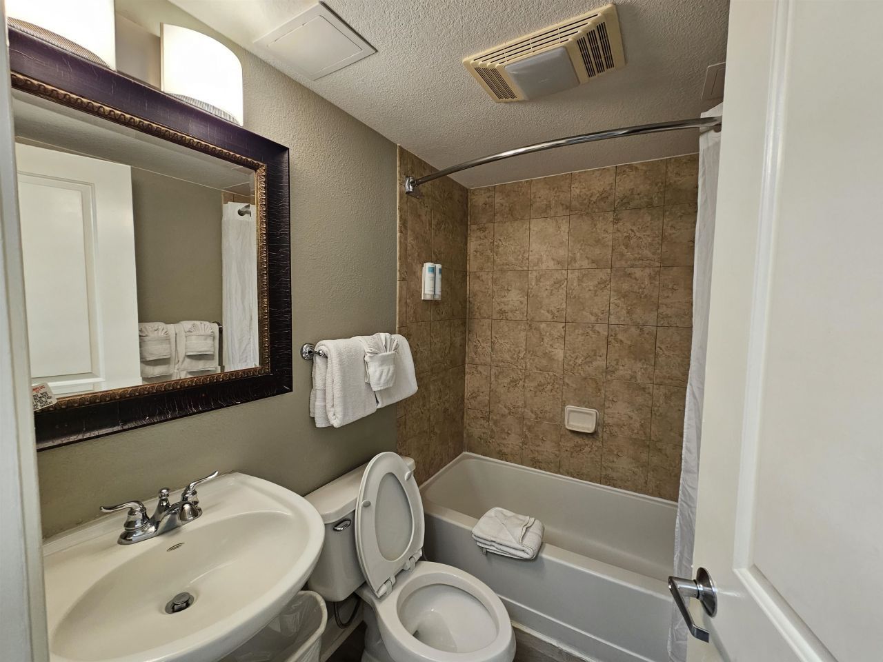 5300 N Ocean Blvd. Photo 5